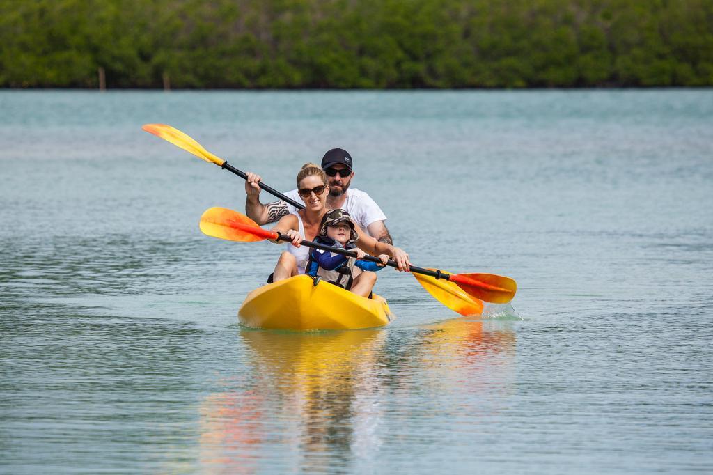 Aquana Beach Resort Port Vila Exterior photo