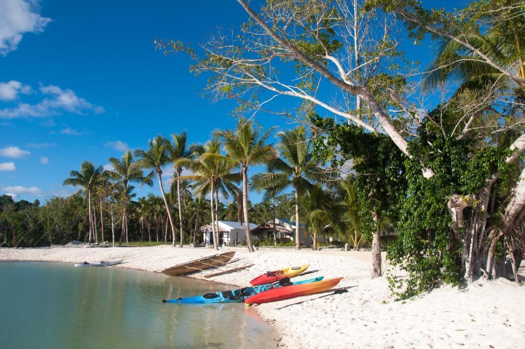 Aquana Beach Resort Port Vila Exterior photo