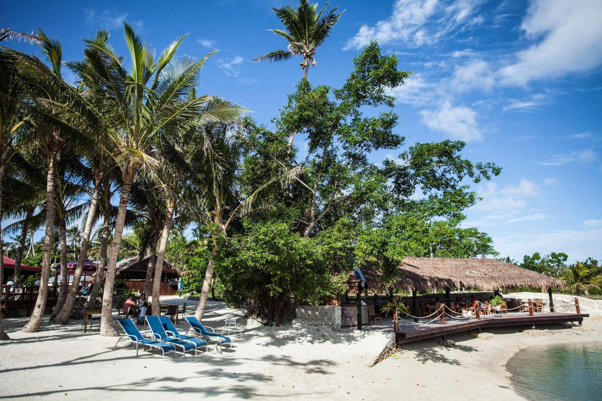 Aquana Beach Resort Port Vila Exterior photo